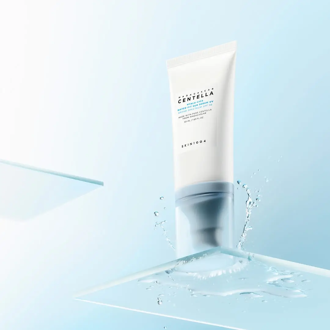 سرم ضد آفتاب سنتلا برند اسکین 1004 بی رنگ با SPF 50